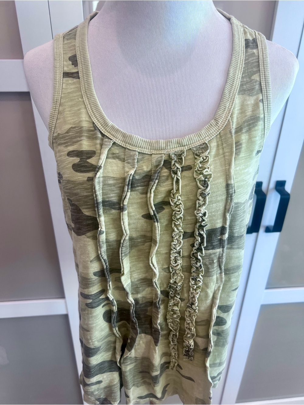 dylan Olive Camo Ruffle-Front Tank - Picture 5 of 7